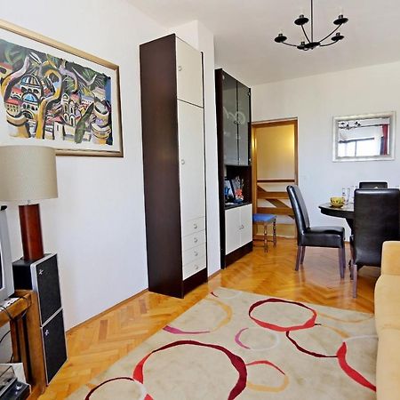 Apartments Dvornik Mirce Exterior foto